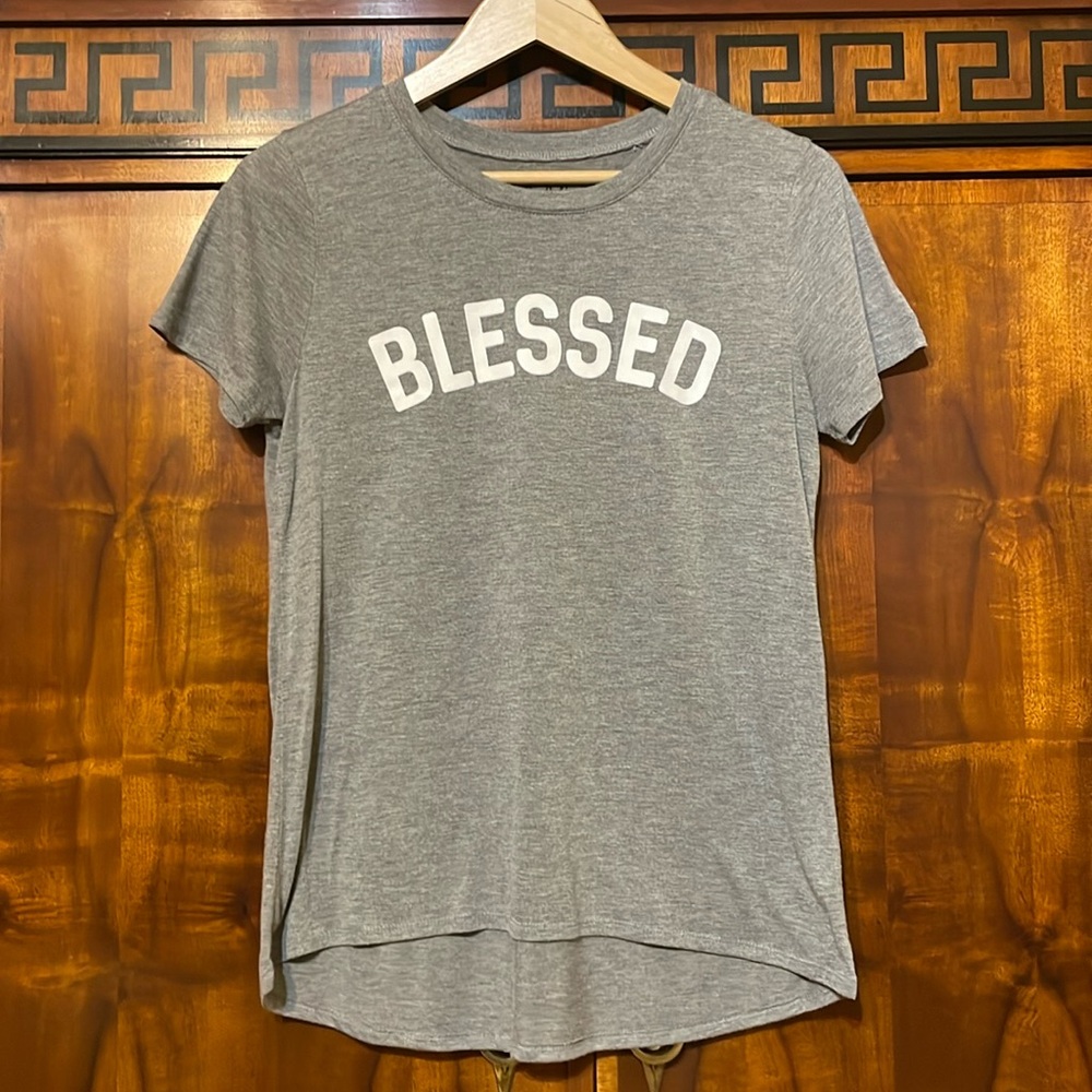 Modern Lux Girls “Blessed” Gray Graphic Tee Short Sleeve Size L good condition